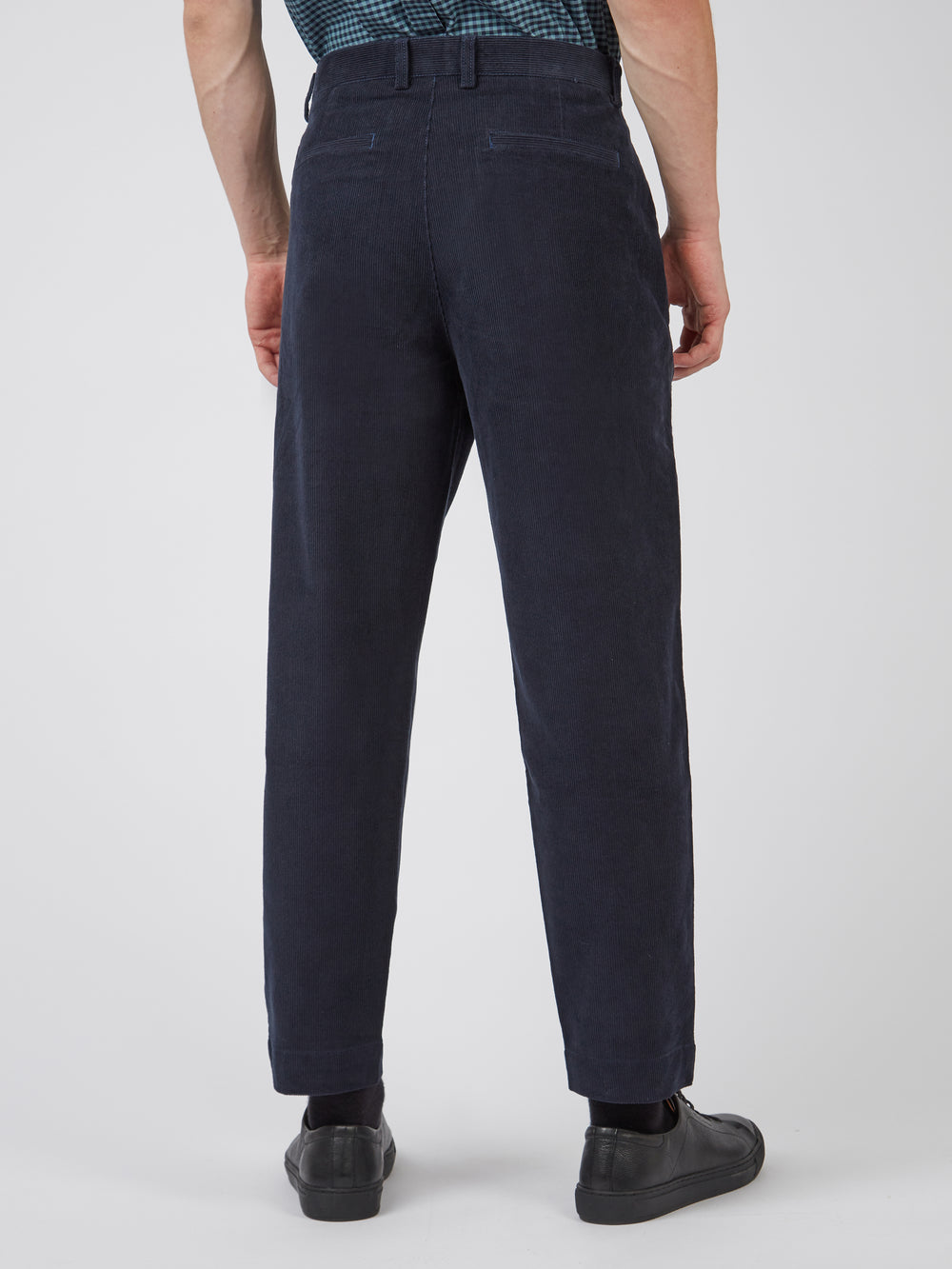 Nohavice Ben Sherman Tapered Corduroy Čierne | EXJUF6821